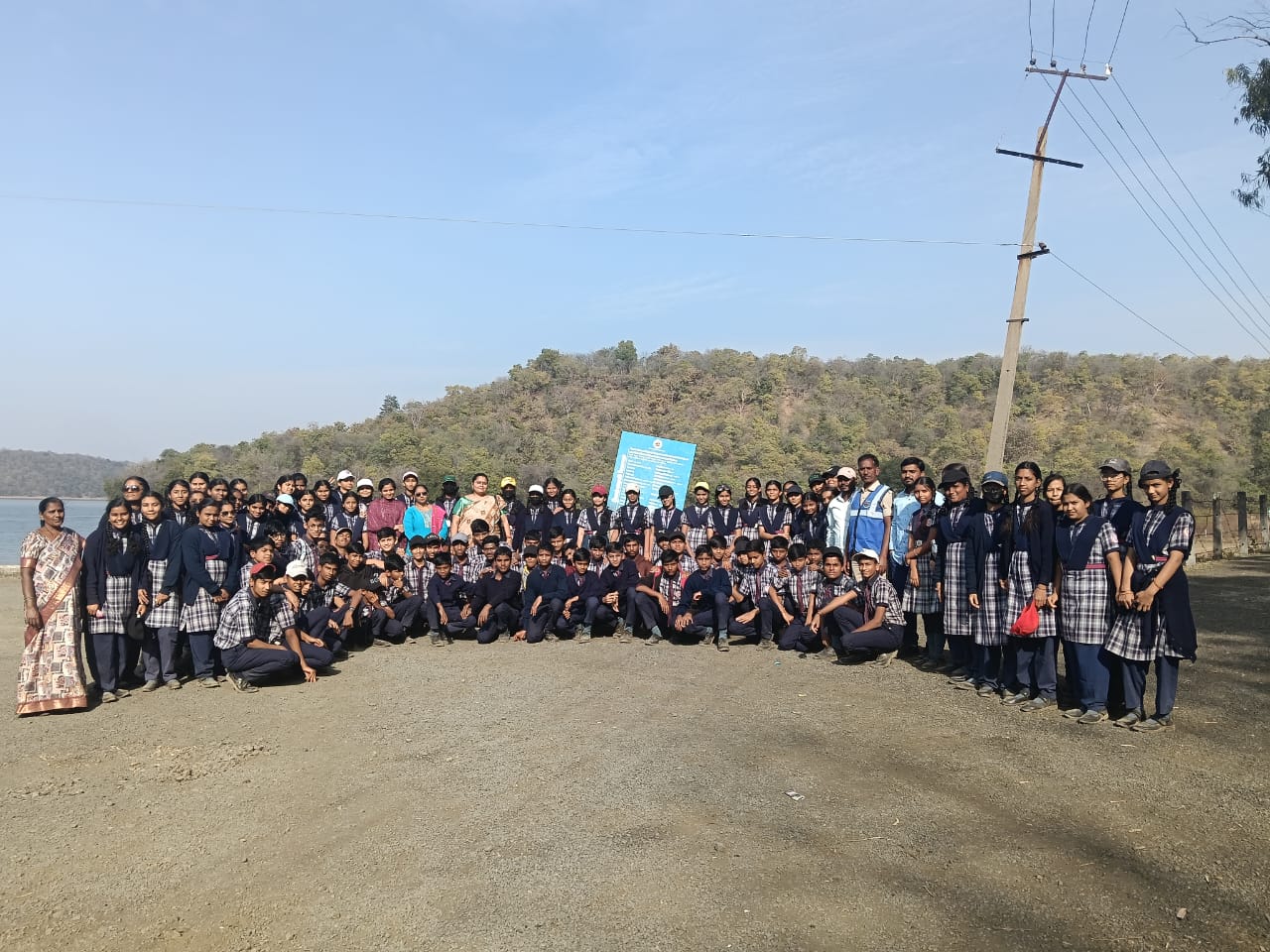 ಚಿಂಚೋಳಿ ತಾಲ್ಲೂಕಿನ ಚಂದ್ರಂಪಳ್ಳಿ ಜಲಾಶಯಕ್ಕೆ ಬೀದರ್‌ನ ಕರ್ನಾಟಕ ಪಬ್ಲಿಕ್ ಶಾಲೆಯ ಮಕ್ಕಳು ಭೇಟಿ ನೀಡಿದರು