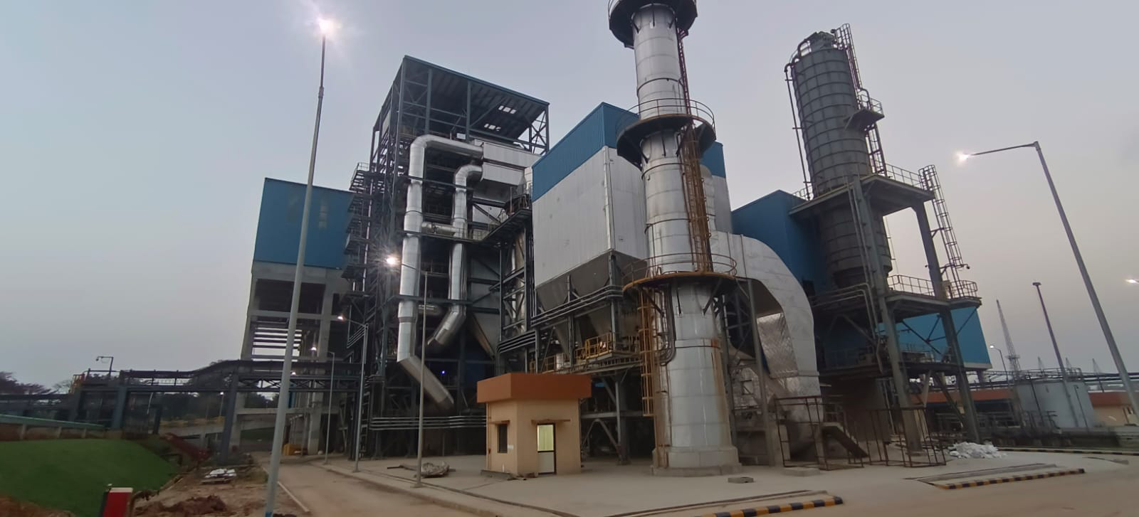 ರಾಮನಗರ ತಾಲ್ಲೂಕಿನ ಬಿಡದಿಯ ಬಿಲ್ಲಕೆಂಪನಹಳ್ಳಿಯಲ್ಲಿರುವ ತ್ಯಾಜ್ಯದಿಂದ ವಿದ್ಯುತ್ ಉತ್ಪಾದಿಸುವ ಸ್ಥಾವರ