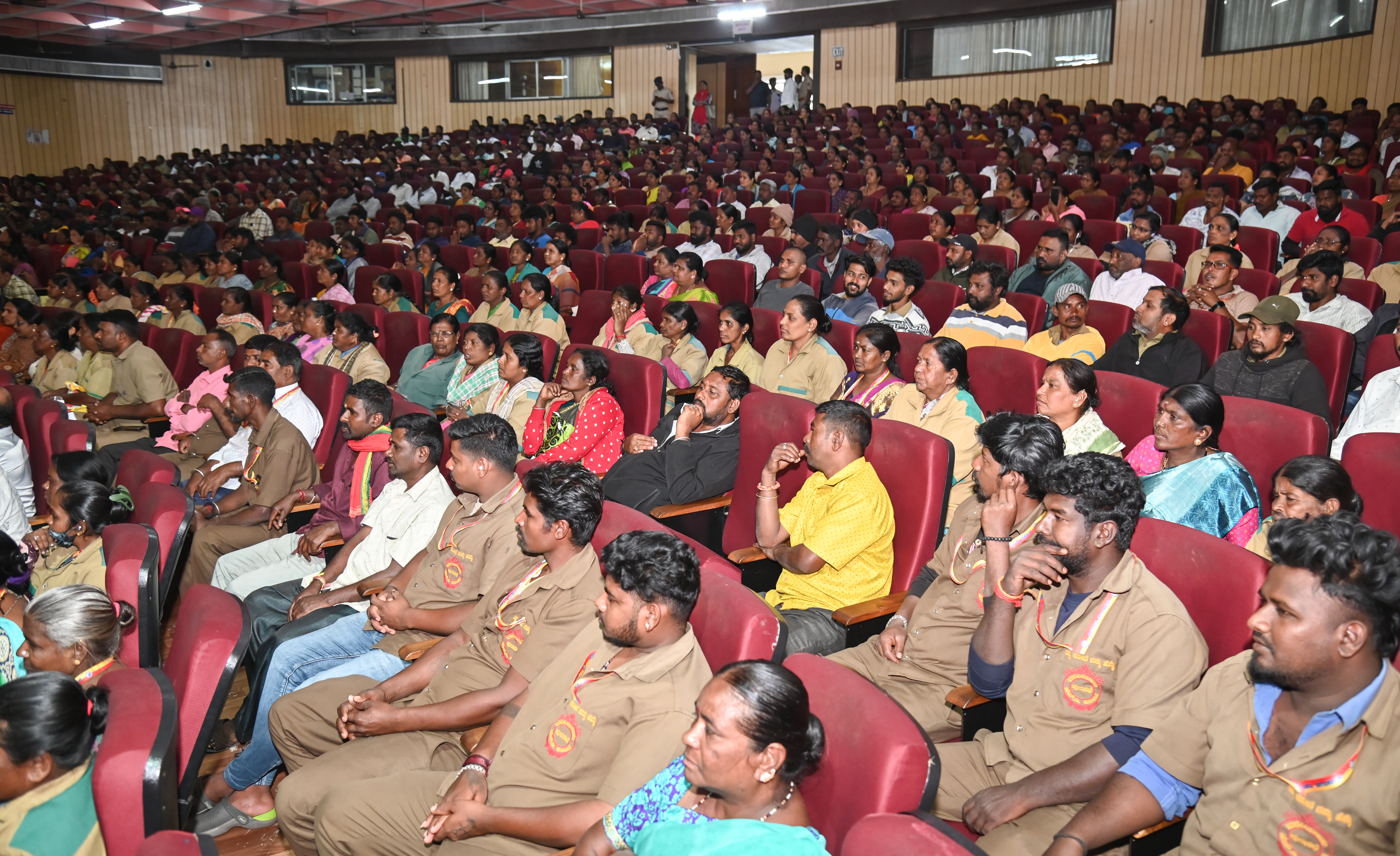 ಪಾಲ್ಗೊಂಡಿದ್ದ ಪೌರಕಾರ್ಮಿಕರು