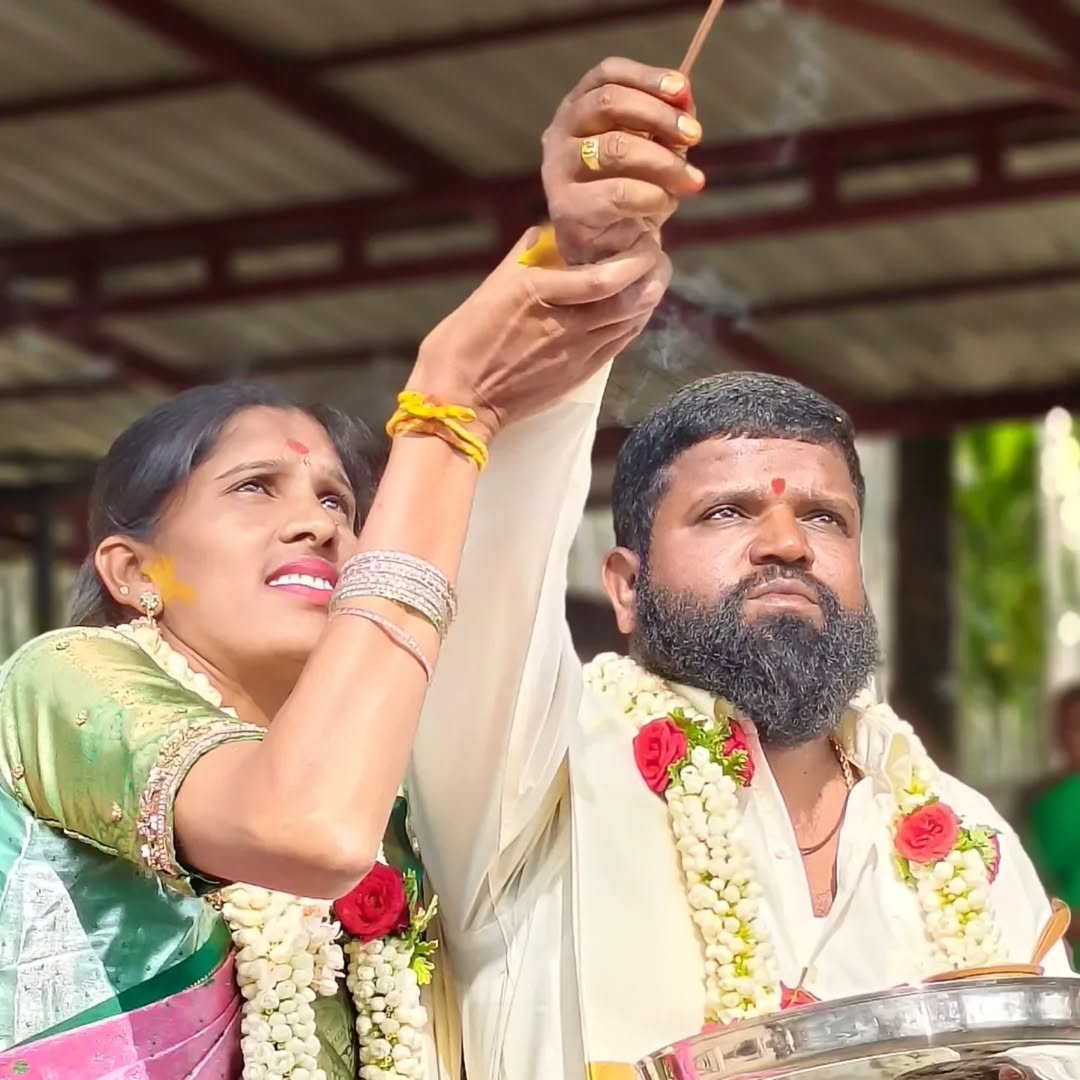 ಭುವನೇಶ್ ಹಾಸನ್‌ ದಂಪತಿ