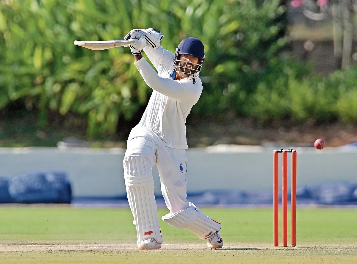 ರಣಜಿ ಟ್ರೋಫಿ: ಅಯ್ಯರ್ ಬ್ಯಾಟಿಂಗ್ ಸೊಗಸು; ವೈಶಾಖ ತಿರುಗೇಟು