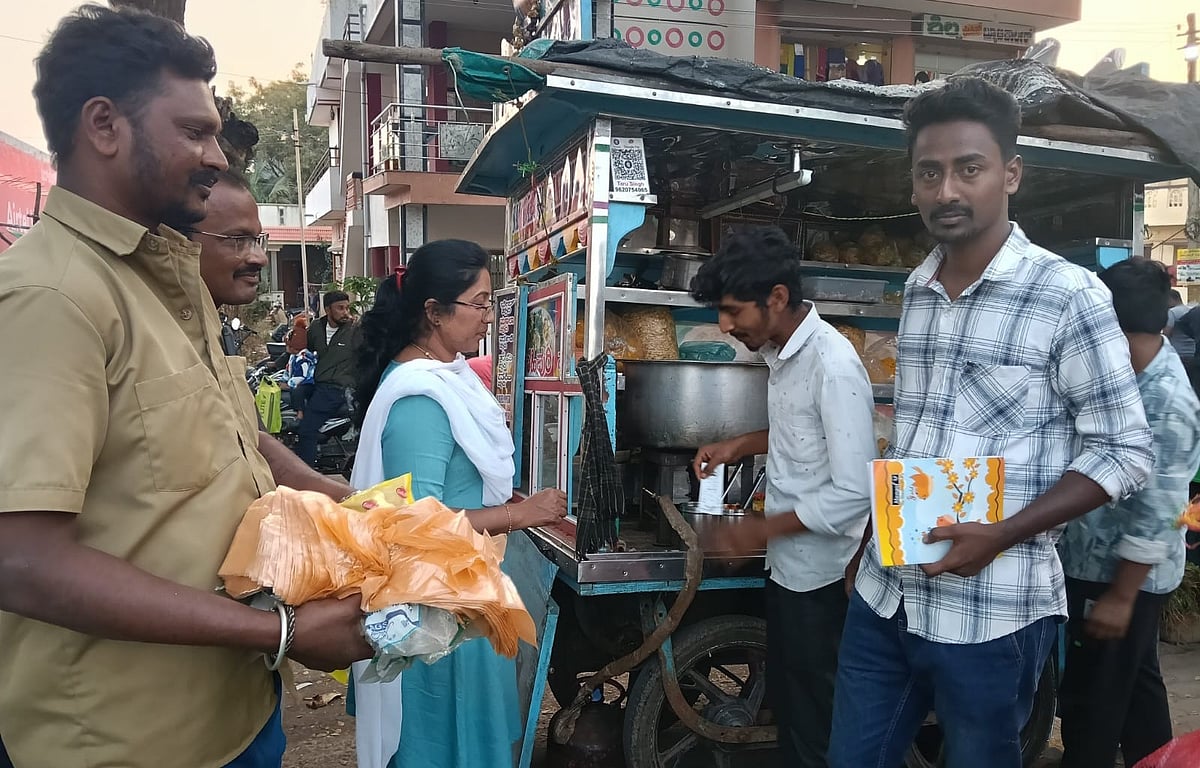 ಹಿರಿಯೂರು| ನಿಷೇಧಿತ ಪ್ಲಾಸ್ಟಿಕ್ ಬಳಕೆ; ವರ್ತಕರಿಗೆ ದಂಡ