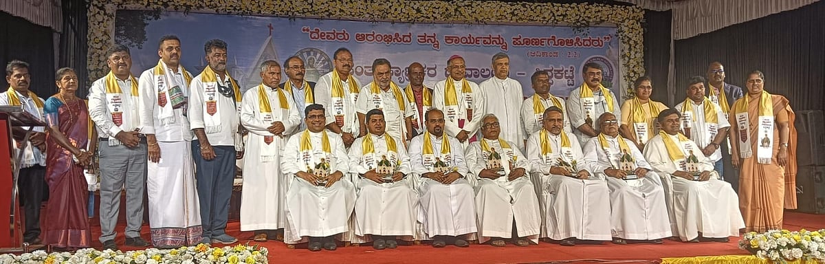 ಶತಮಾನದ ಹಿನ್ನೆಲೆ ಚರ್ಚಿಗೆ ಹಿರಿಮೆ: ಬಿಷಪ್