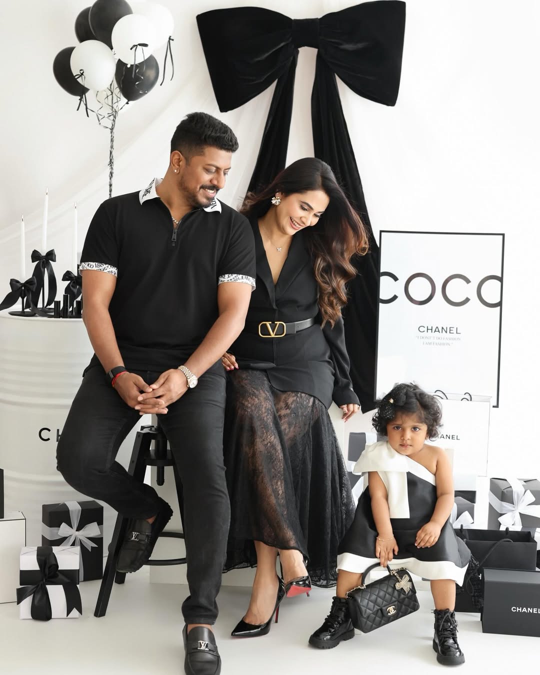 ಕಾವ್ಯ ಗೌಡ ದಂಪತಿ ಹಾಗೂ ಮಗಳು ಸಿಯಾ