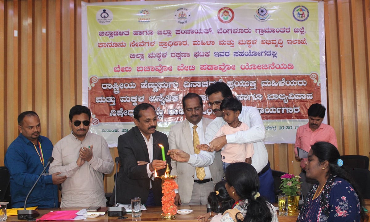 ಸ್ವತಂತ್ರ ಕೆಲಸ| ಮಹಿಳೆಯರಿಗೆ ಸಿಗದ ಅವಕಾಶ: ನ್ಯಾಯಾಧೀಶ ಶ್ರೀಶೈಲ ಭೀಮಸೇನ ಬಾಗಡಿ