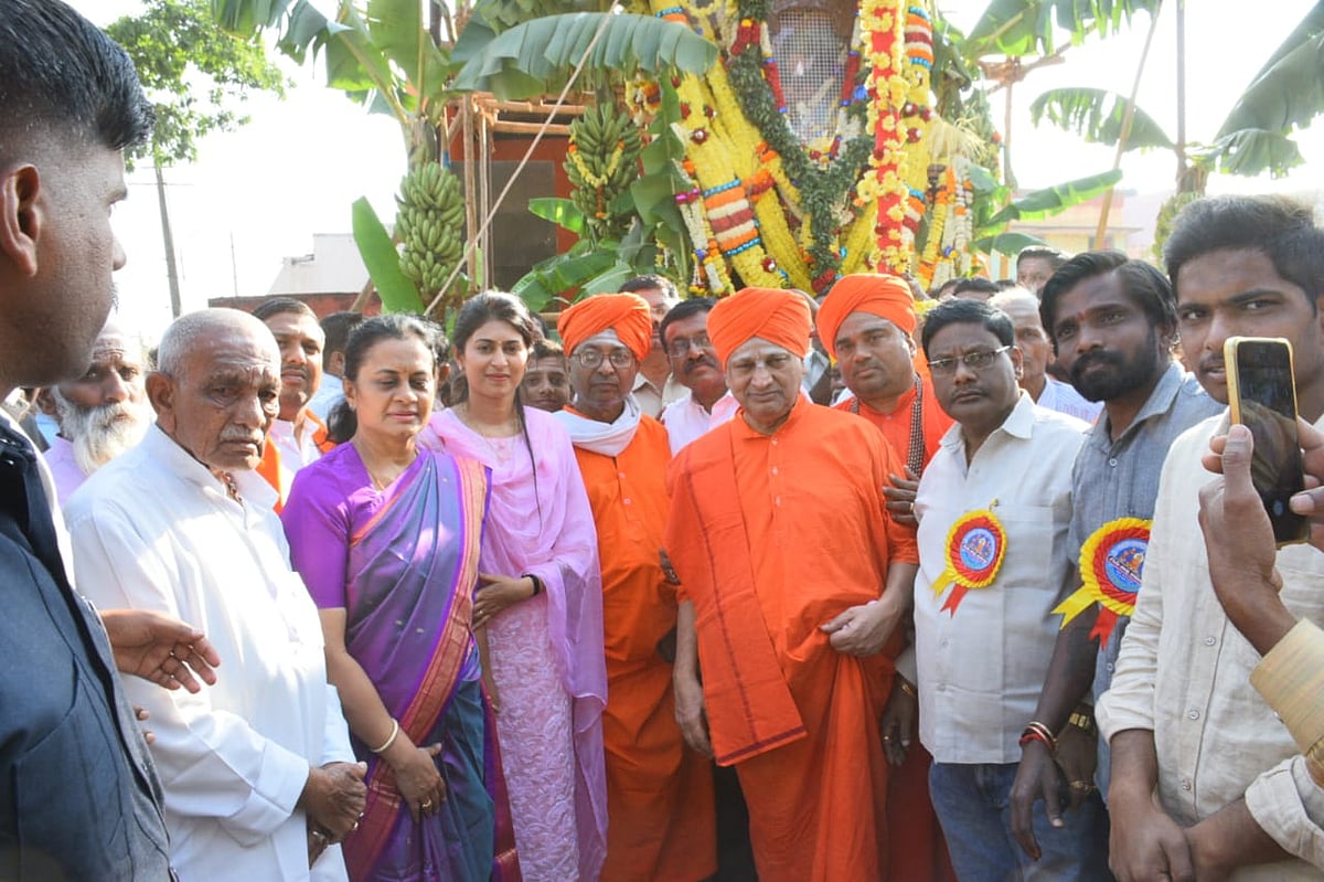 ಮುರುಘೇಂದ್ರ ಶಿವಯೋಗಿ ರಥೋತ್ಸವ ಸಂಭ್ರಮ