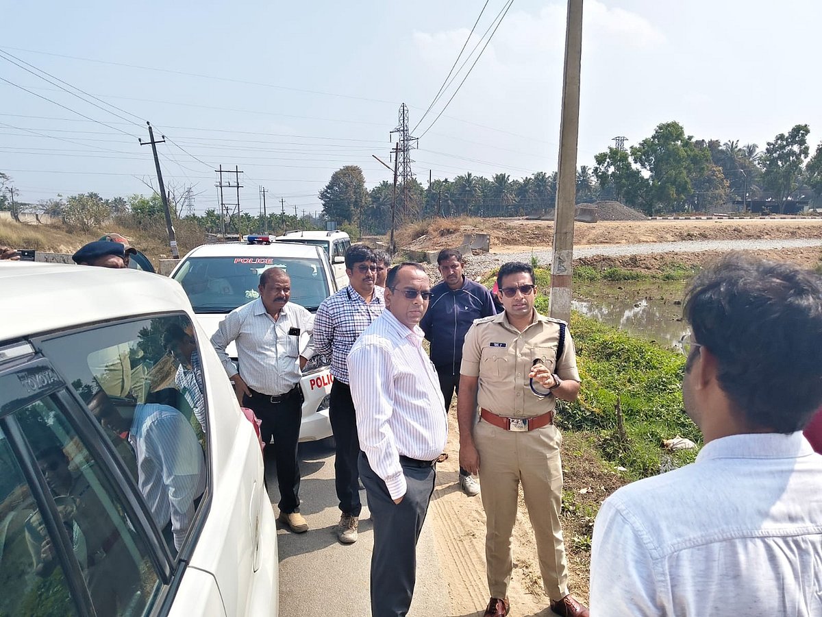 ಶಿಮುಲ್ ಎದುರು ಏಕಮುಖ ಸಂಚಾರಕ್ಕೆ ಒತ್ತು