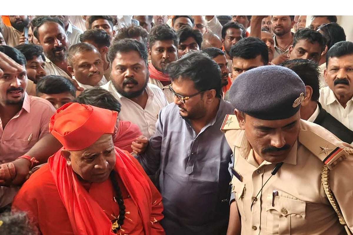 ಚನ್ನಗಿರಿ: ಶಿವಮೂರ್ತಿ ಶಿವಾಚಾರ್ಯ ಸ್ವಾಮೀಜಿಗೆ ಭವ್ಯ ಸ್ವಾಗತ