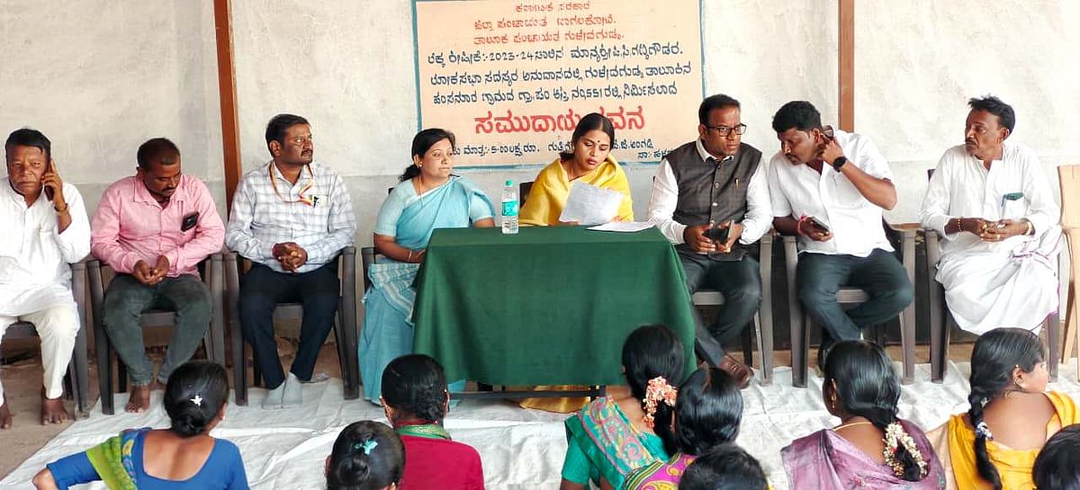 ಗುಳೇದಗುಡ್ಡ| ಸರ್ಕಾರಿ ಸೌಲಭ್ಯ ಪಡೆದುಕೊಳ್ಳಿ: ಜಿ. ಪಲ್ಲವಿ