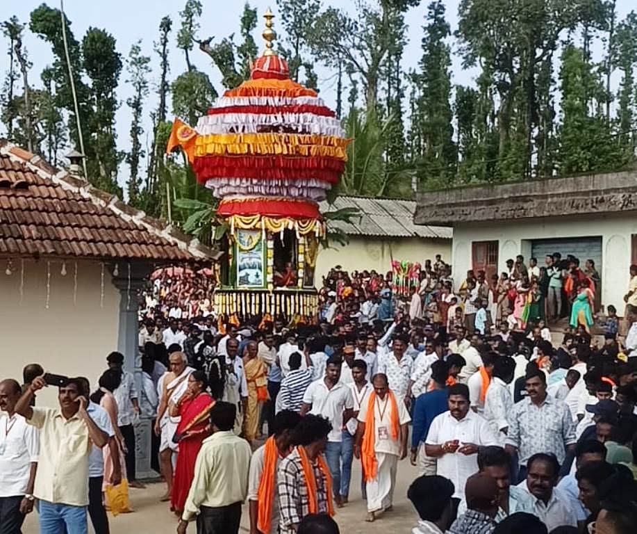 ಅಗ್ರಹಾರ: ಶ್ರೀ ಆದಿಸುಬ್ರಹ್ಮಣ್ಯ ಸ್ವಾಮಿ ರಥೋತ್ಸವ ಸಂಪನ್ನ