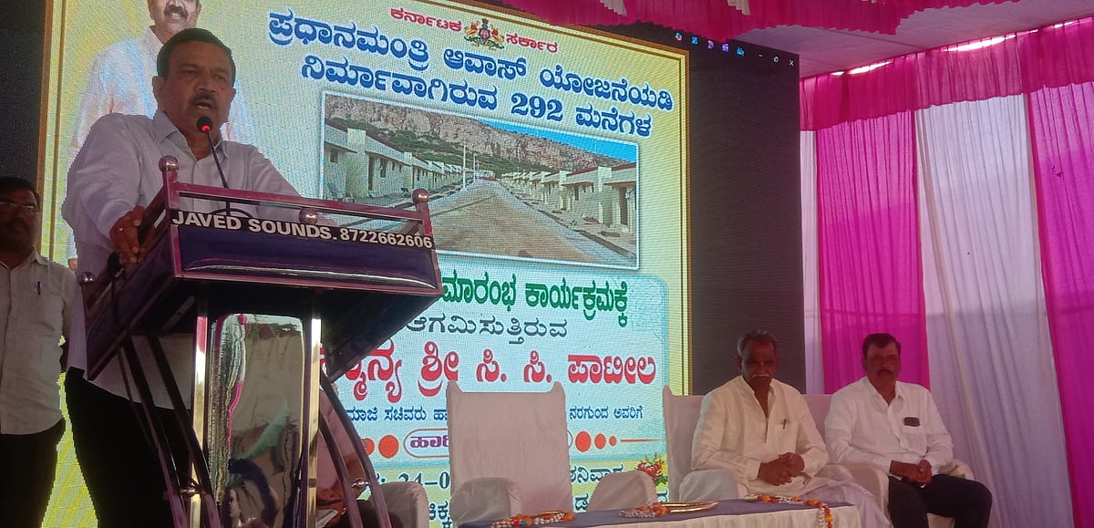 ನರಗುಂದ| ಬಡವರ ಸೂರಿನ ಕನಸು ನನಸು: ಶಾಸಕ ಪಾಟೀಲ