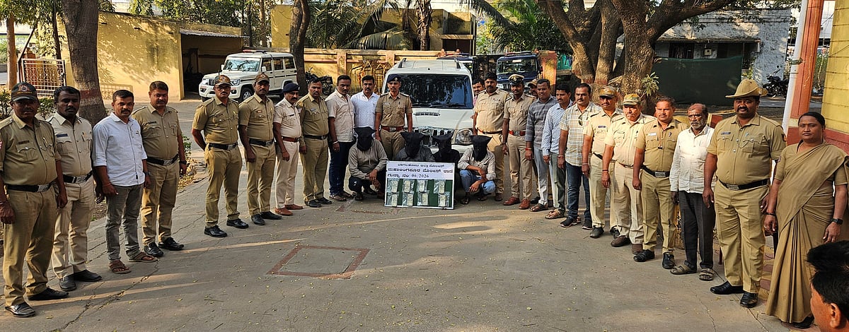 ಮಹಾಲಿಂಗಪುರ: 25 ಟನ್ ಅಕ್ಕಿ ದೋಚಿದ ಆರೋಪಿಗಳ ಬಂಧನ