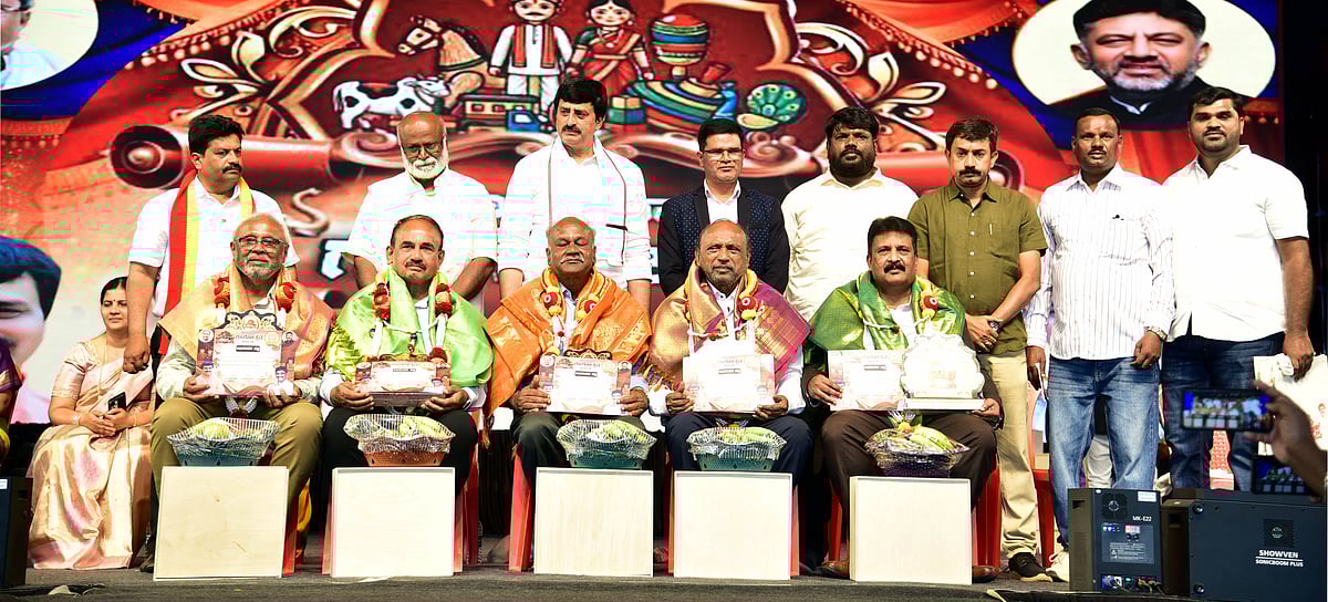 ಚನ್ನಪಟ್ಟಣ| ಬೊಂಬೆನಾಡು ಗಂಗೋತ್ಸವಕ್ಕೆ ತೆರೆ: ರಂಜಿಸಿದ ಸಂಗೀತ ಕಾರ್ಯಕ್ರಮ