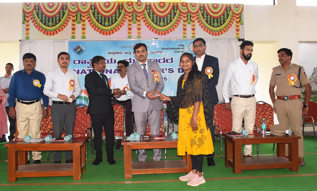 ಯಾದಗಿರಿ | ಮತದಾನದಿಂದ ಪ್ರಜಾಪ್ರಭುತ್ವದ ಬಲವರ್ಧನೆ:  ಮರುಳಸಿದ್ದಾರಾಧ್ಯ ಎಚ್.ಜೆ.