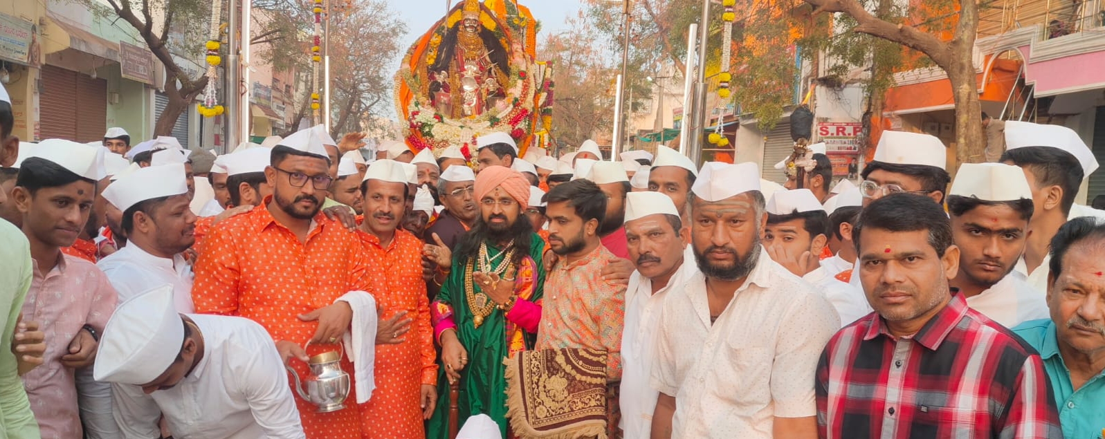 ಹುಮನಾಬಾದ್ ಪಟ್ಟಣದಲ್ಲಿ ವೀರಭದ್ರೇಶ್ವರ ಕಾಶಿ ಮೆರವಣಿಗೆ ಜರುಗಿತು