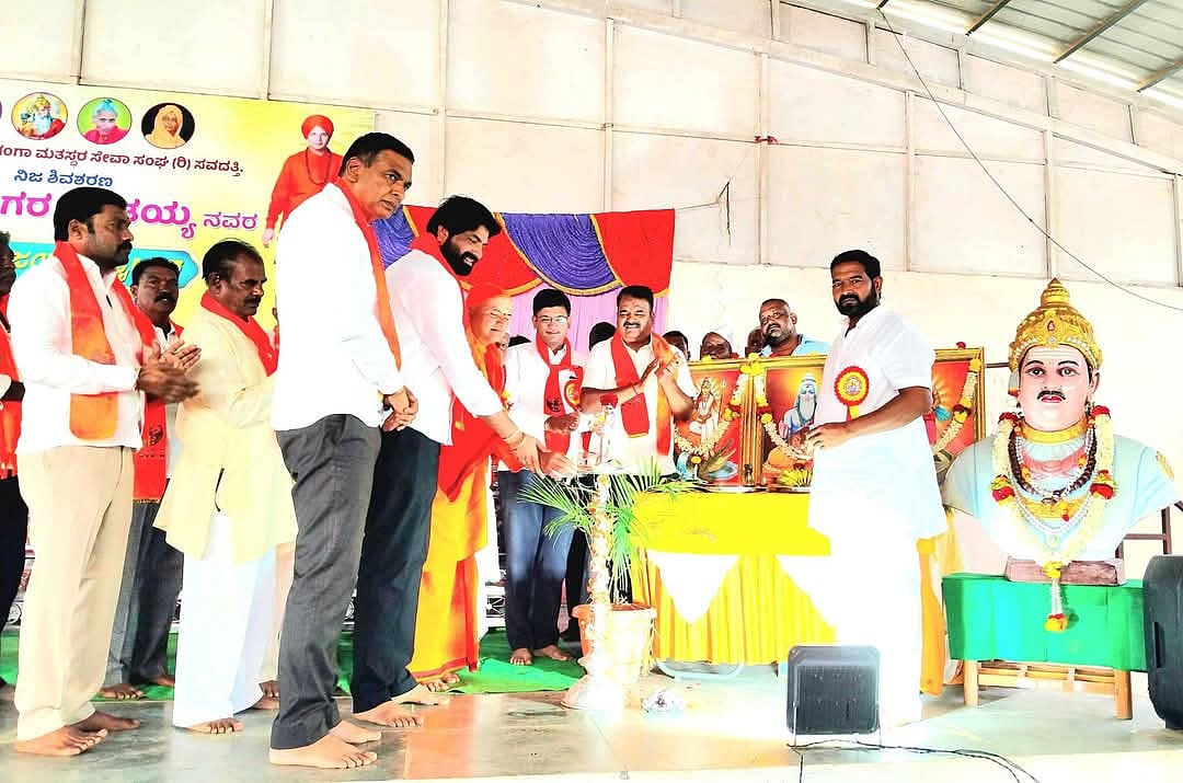 ಸವದತ್ತಿ | ಮೂಢನಂಬಿಕೆ ಅಳಿಸಿದ ಕ್ರಾಂತಿಕಾರಿ ಶರಣ: ಅಧ್ವಥ್ ವೈದ್ಯ