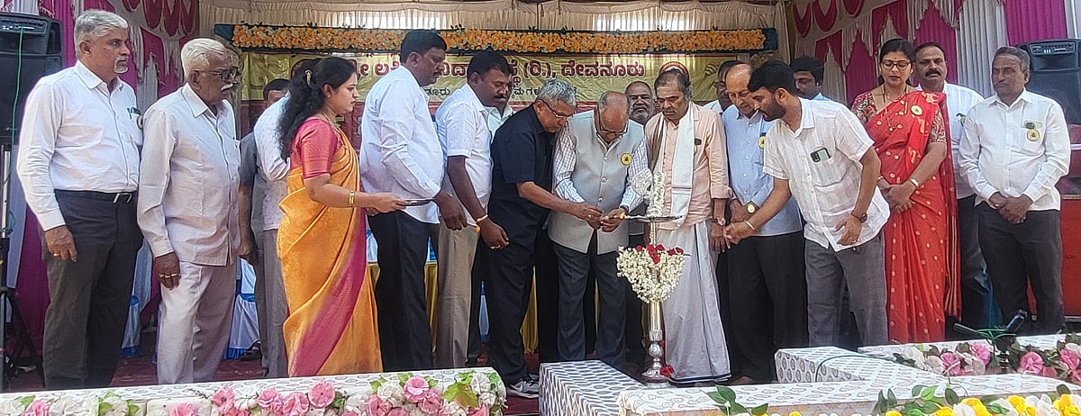 ಕಡೂರು| ಜೀವನದಲ್ಲಿ ಗುರಿ-ಗುರು ಇದ್ದರೆ ಸಾಧಕರಾಗುವಿರಿ: ಕೆ.ಎಂ. ಇಂದ್ರೇಶ್‌ 