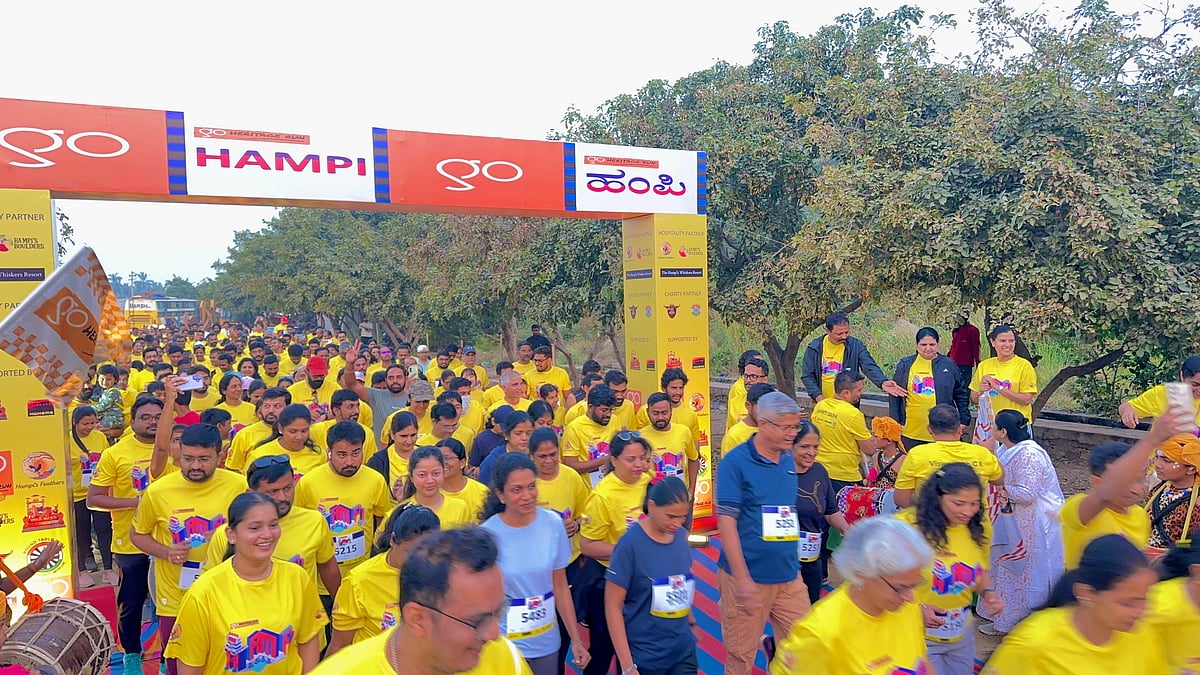 ಹೊಸಪೇಟೆ | ಹಂಪಿಯಲ್ಲಿ ಪಾರಂಪರಿಕ ಓಟ–ವಿದೇಶಿಯರೂ ಭಾಗಿ