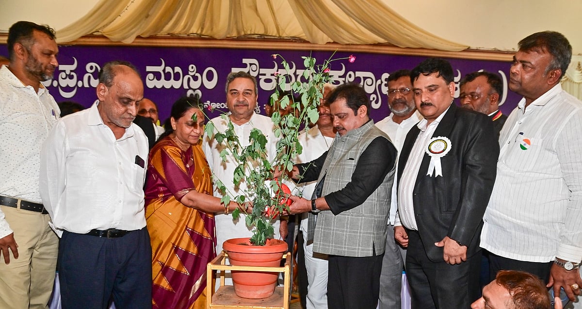 ಆಶ್ರಯ ಮನೆ ಯೋಜನೆ ಅಡಿಯಲ್ಲಿ 31,000 ಮನೆ ವಿತರಣೆಗೆ ಸಿದ್ಧತೆ: ಸಚಿವ ಜಮೀರ್ ಅಹಮದ್