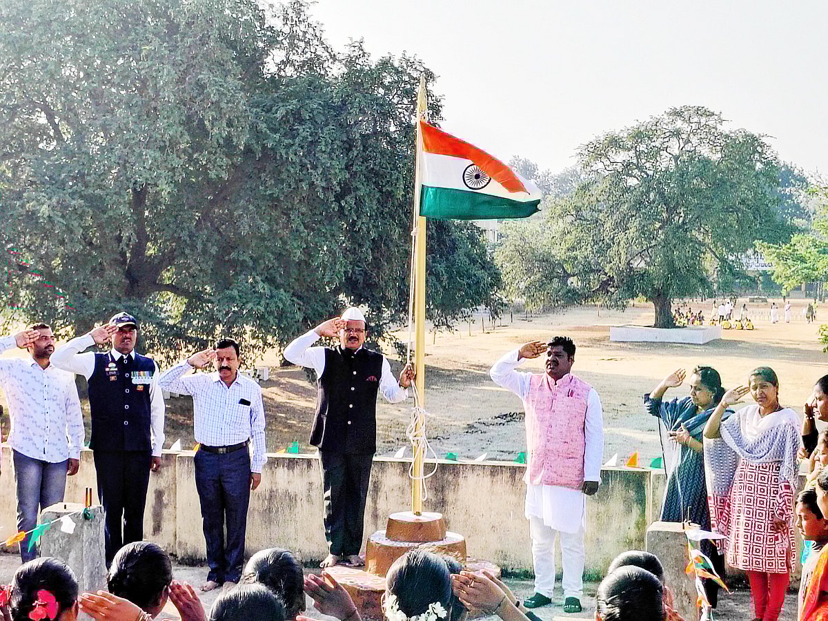 ನರೇಗಲ್ | ವಿವಿಧೆಡೆ ಗಣರಾಜ್ಯೋತ್ಸವ ಆಚರಣೆ