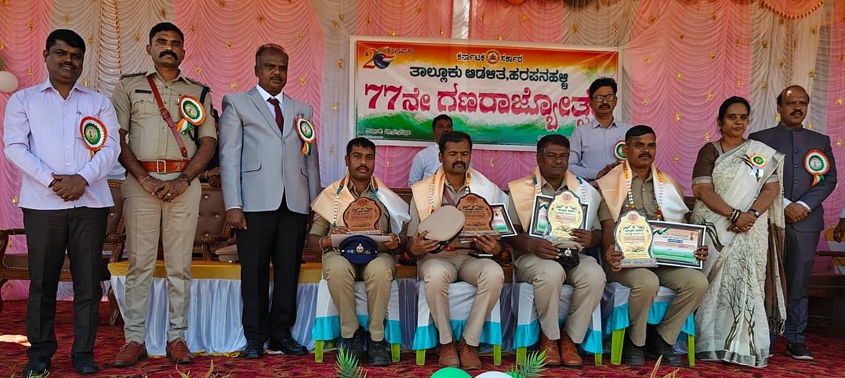 ಹರಪನಹಳ್ಳಿ | ದೆಹಲಿ ಗಣರಾಜ್ಯೋತ್ಸವ ಸ್ಮರಿಸಿದ ಶಾಸಕಿ ಲತಾ ಮಲ್ಲಿಕಾರ್ಜುನ