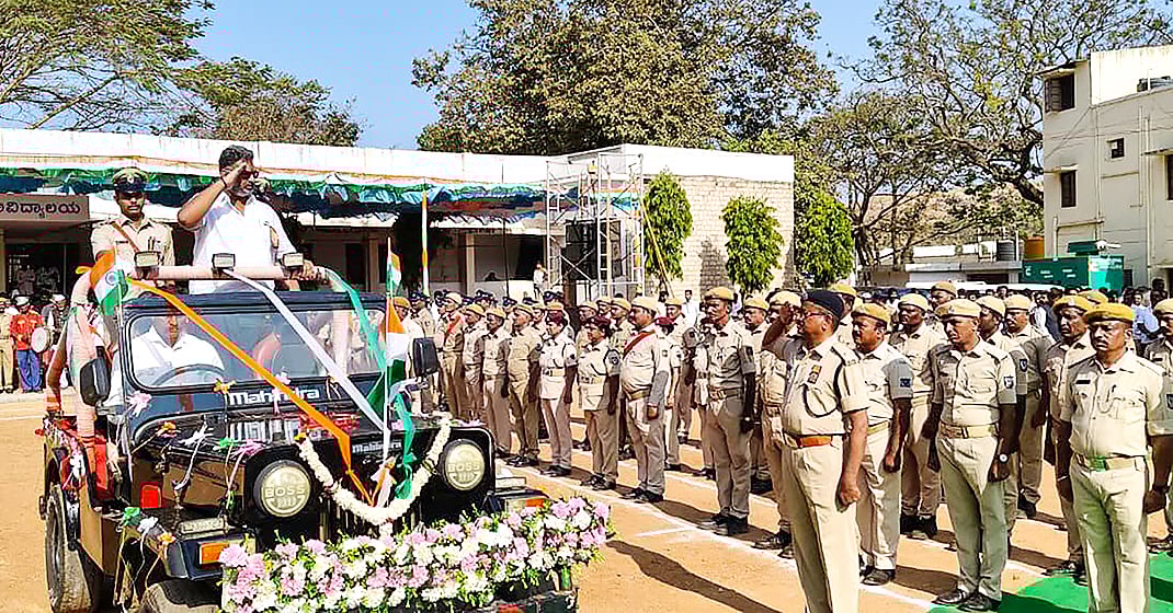 ಸವದತ್ತಿ | ಯಲ್ಲಮ್ಮ ದೇವಸ್ಥಾನದ ಕಾಮಗಾರಿಗೆ ಶೀಘ್ರ ಚಾಲನೆ-ಶಾಸಕ ವಿಶ್ವಾಸ್ ವೈದ್ಯ