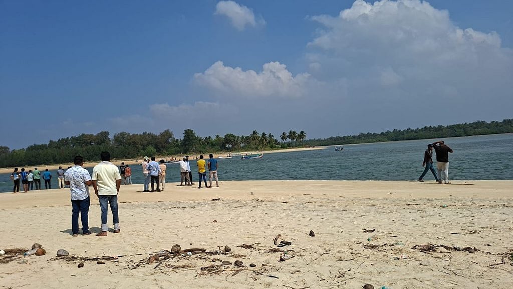 ಉಡುಪಿ: ಪ್ರವಾಸಿಗರಿದ್ದ ದೋಣಿ ಮಗುಚಿ ಇಬ್ಬರ ಸಾವು