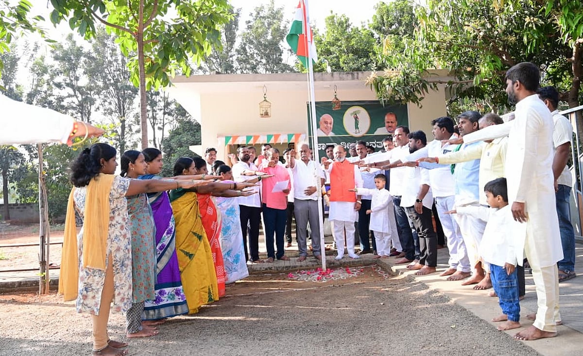 ಸಂವಿಧಾನ ಉಲ್ಲಂಘಿಸಿದವರು ಕ್ಷಮೆ ಕೇಳಲಿ: ಸಿವಿಸಿ