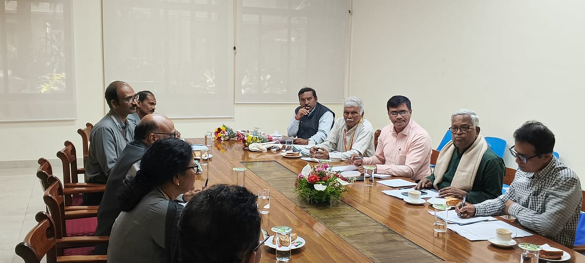 ಬೆಮೆಲ್ ಕನ್ನಡ ಸಂಘವನ್ನು ಕೂಡಲೇ ಆರಂಭಿಸಿ: ಪುರುಷೋತ್ತಮ ಬಿಳಿಮಲೆ ತಾಕೀತು