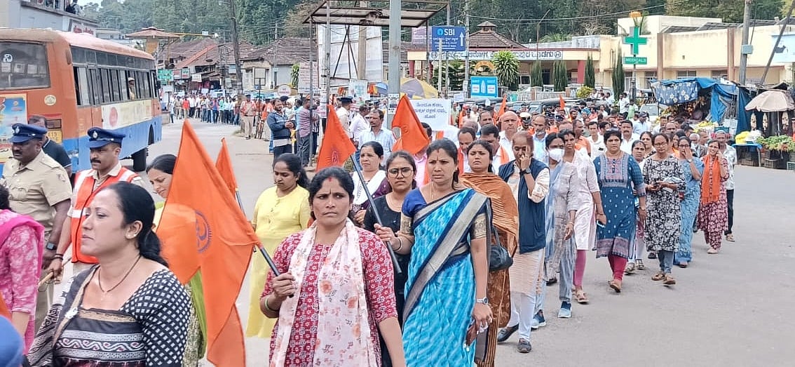 ಸಿದ್ದಾಪುರ | ಲವ್ ಜಿಹಾದ್ ವಿರುದ್ಧ ಜಾಗೃತರಾಗಿ: ಗಣರಾಜ್ ಭಟ್ ಸಲಹೆ