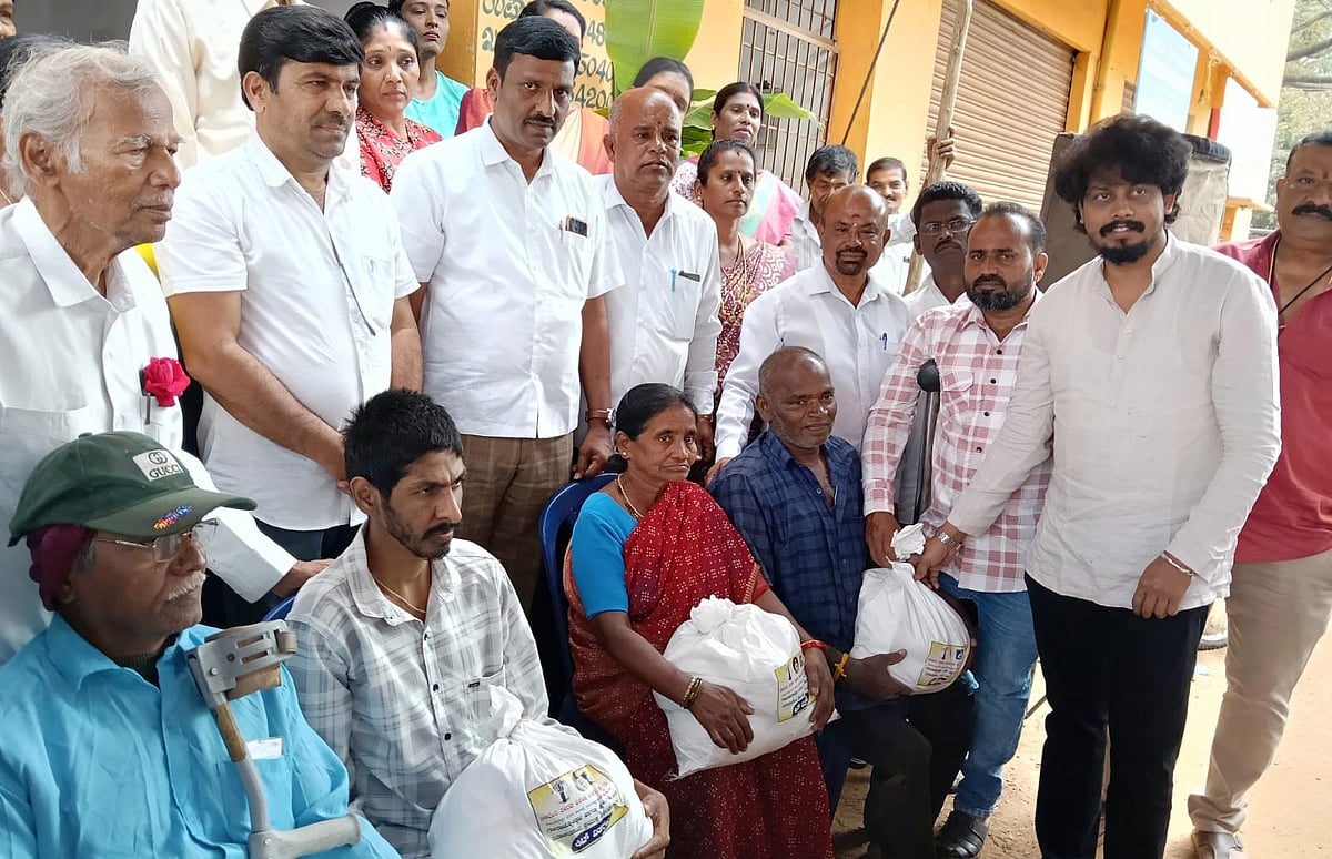 ಶ್ರೀರಂಗಪಟ್ಟಣ | ಅಂಗವಿಕಲರು ಕೀಳರಿಮೆ ಬಿಡಬೇಕು– ವಿನಯ್‌ಕುಮಾರ್‌