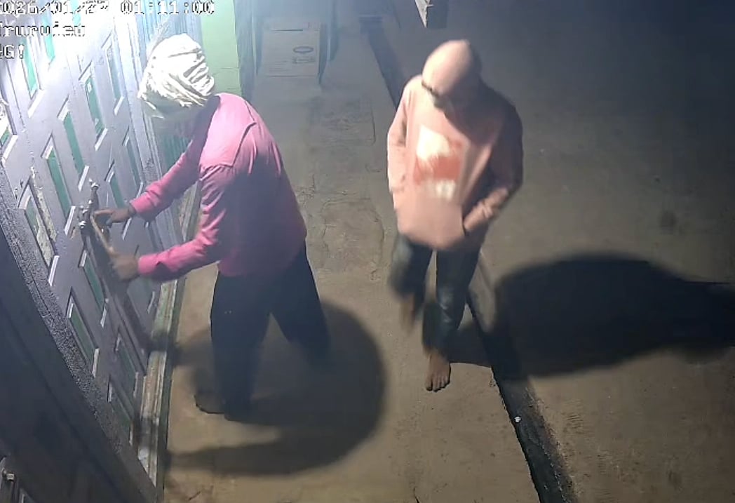 ಹನುಮಸಾಗರದಲ್ಲಿ ತಡರಾತ್ರಿ ಸರಣಿ ಕಳ್ಳತನ