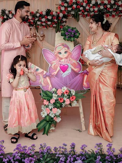 ಅದರಲ್ಲೂ ನಟಿ ಹೆಚ್ಚಾಗಿ ಖಳನಾಯಕಿ ಪಾತ್ರದಲ್ಲಿ​ ಕಾಣಿಸಿಕೊಂಡಿದ್ದರು. ಇದಾದ ಬಳಿಕ ಚೈತ್ರಾ ಅವರು ತೆಲುಗು ಕಿರುತೆರೆಯಲ್ಲಿ ಸಕ್ರಿಯರಾಗಿದ್ದರು. ಸದ್ಯ ನಟಿ ಹಾಗೂ ಅವರ ಕುಟುಂಬಸ್ಥರು ಸಂಭ್ರಮದಲ್ಲಿದ್ದಾರೆ.