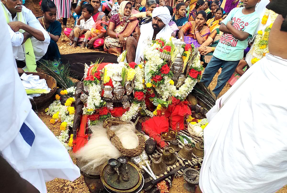 ರುದ್ರಮ್ಮನಹಳ್ಳಿ: ನಲ್ಲಜರುವ ಓಬಳಸ್ವಾಮಿ ಜಾತ್ರೆಗೆ ವೈಭವದ ತೆರೆ