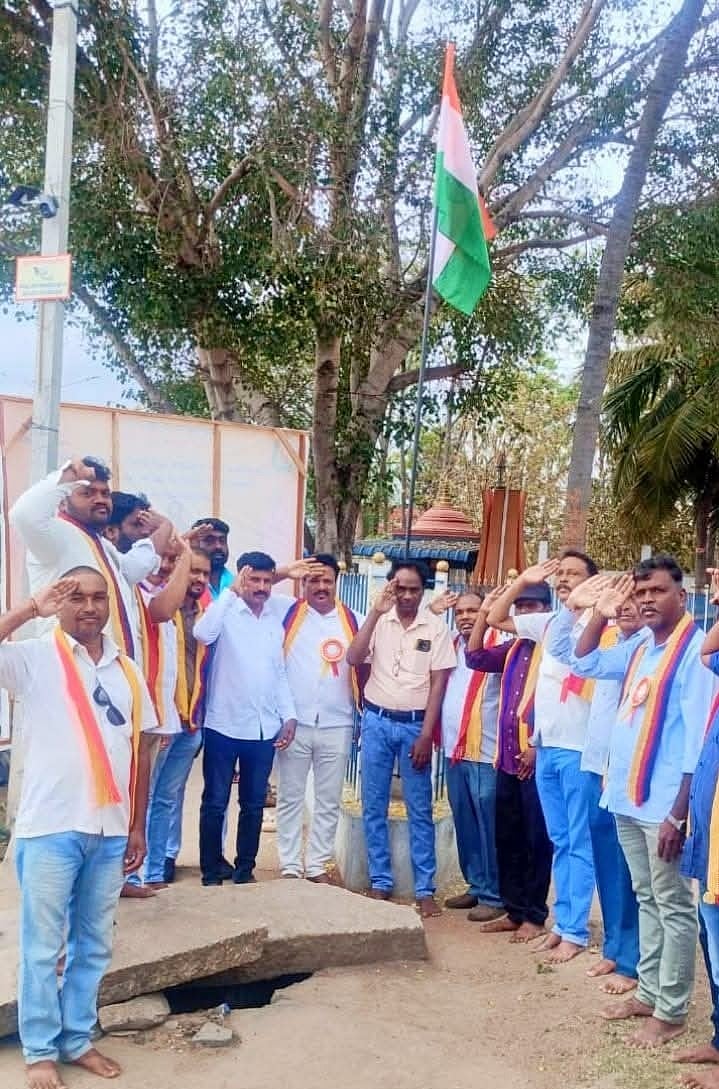 ಗುಂಡ್ಲುಪೇಟೆ | ಕಾವಲುಪಡೆಯಿಂದ ಗಣರಾಜ್ಯೋತ್ಸವ