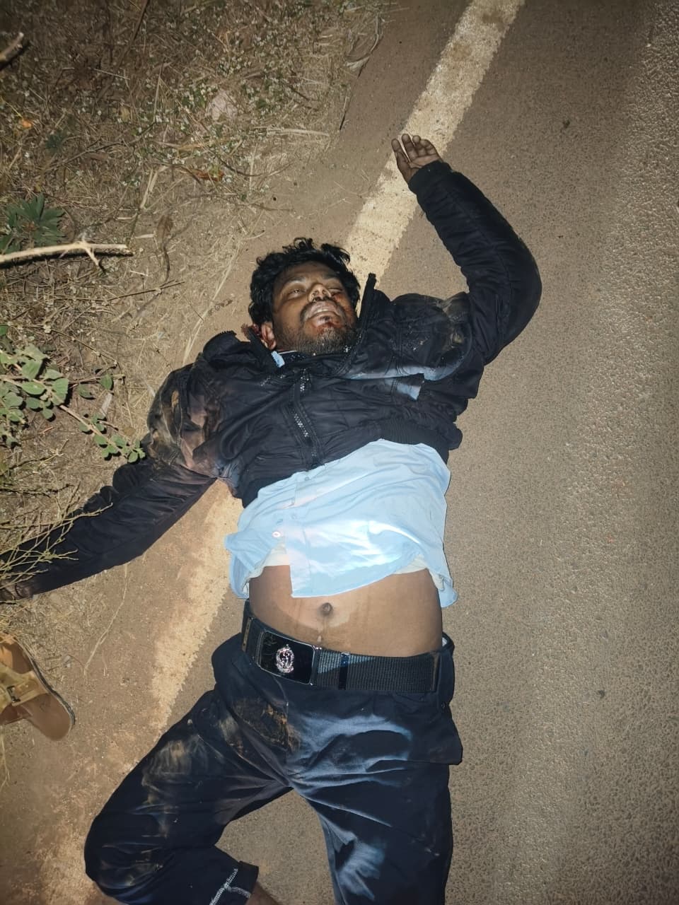 ಅನುಮಾನಾಸ್ಪದ ರೀತಿಯಲ್ಲಿ ಮೃತ ಅಶೋಕ್ ಬಿದ್ದಿರುವುದು