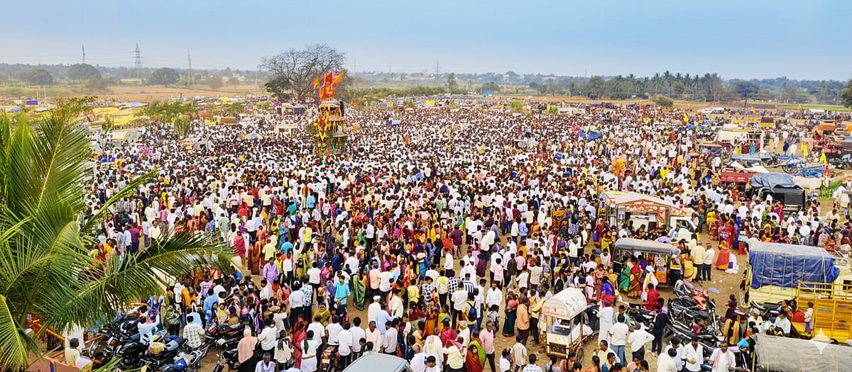 ವಿಜೃಂಭಣೆಯ ಹುಚ್ಚೀರಪ್ಪಜ್ಜನ ರಥೋತ್ಸವ
