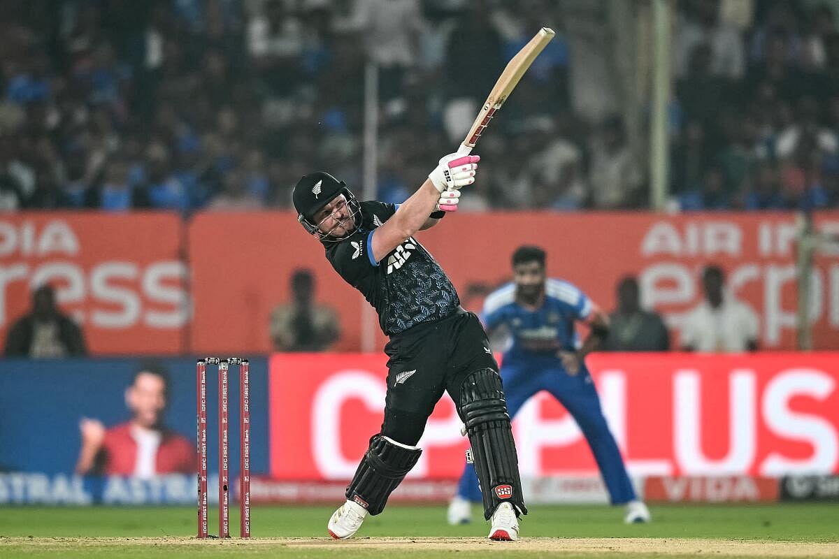 IND vs NZ 4th T20: ಕಿವೀಸ್ ಬ್ಯಾಟರ್‌ಗಳ ಅಬ್ಬರ; ಭಾರತಕ್ಕೆ 216 ರನ್‌ ಗುರಿ