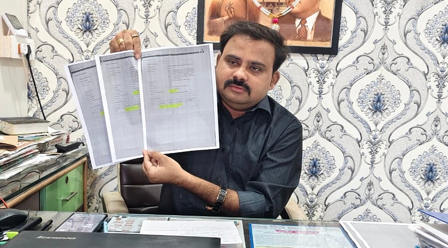 ಅಥಣಿ: ಗಿಡನೆಡುವ ಟೆಂಡರ್‌ನಲ್ಲಿ ಪುರಸಭೆ ಮುಖ್ಯಾಧಿಕಾರಿ ಕೈವಾಡ; ಆರೋಪ