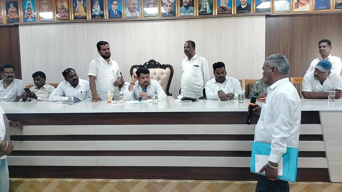 ಸಾರ್ವಜನಿಕ ಕೆಲಸಕ್ಕೆ ವಿಳಂಬ ಬೇಡ: ಸಂಸದ ಸುನಿಲ್ ಬೋಸ್ 