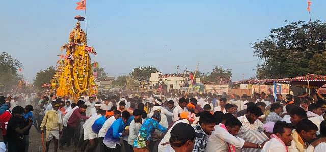 ಗೋನಾಲ: ದುರ್ಗಾದೇವಿ ರಥೋತ್ಸವ