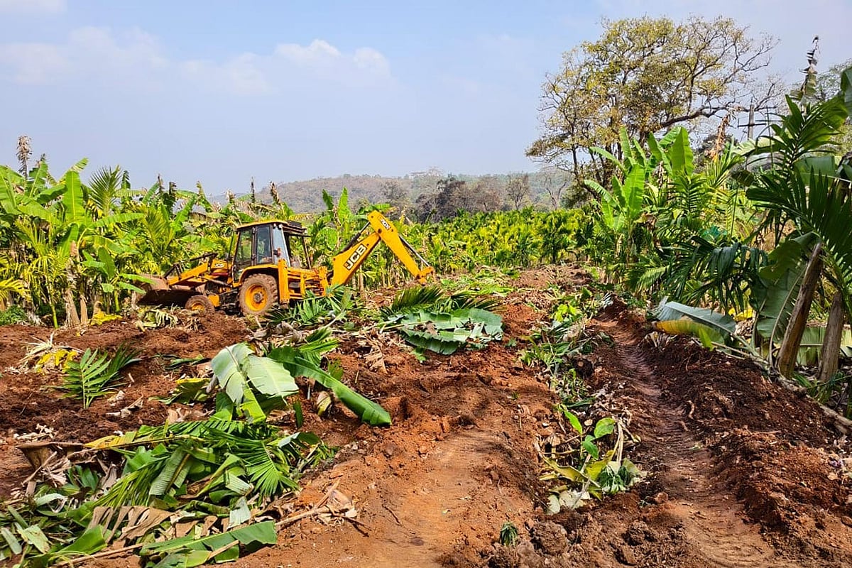 ಒತ್ತುವರಿ ತೆರವು ಹೆಸರಿನಲ್ಲಿ ಫಸಲು ನಾಶ: ಪೊಲೀಸರಿಗೆ ದೂರು