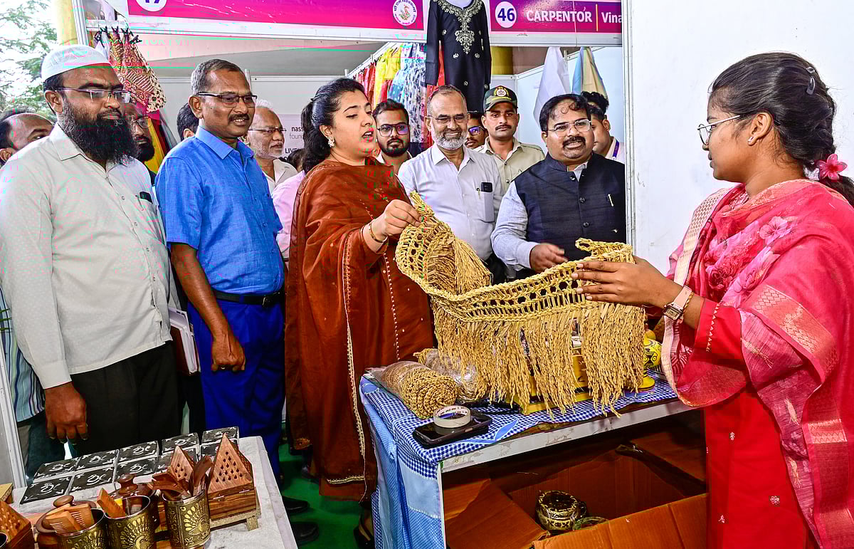 ಕಲಬುರಗಿ | ಕುಶಲಕರ್ಮಿಗಳ ಕಲೆ ಅನಾವರಣ