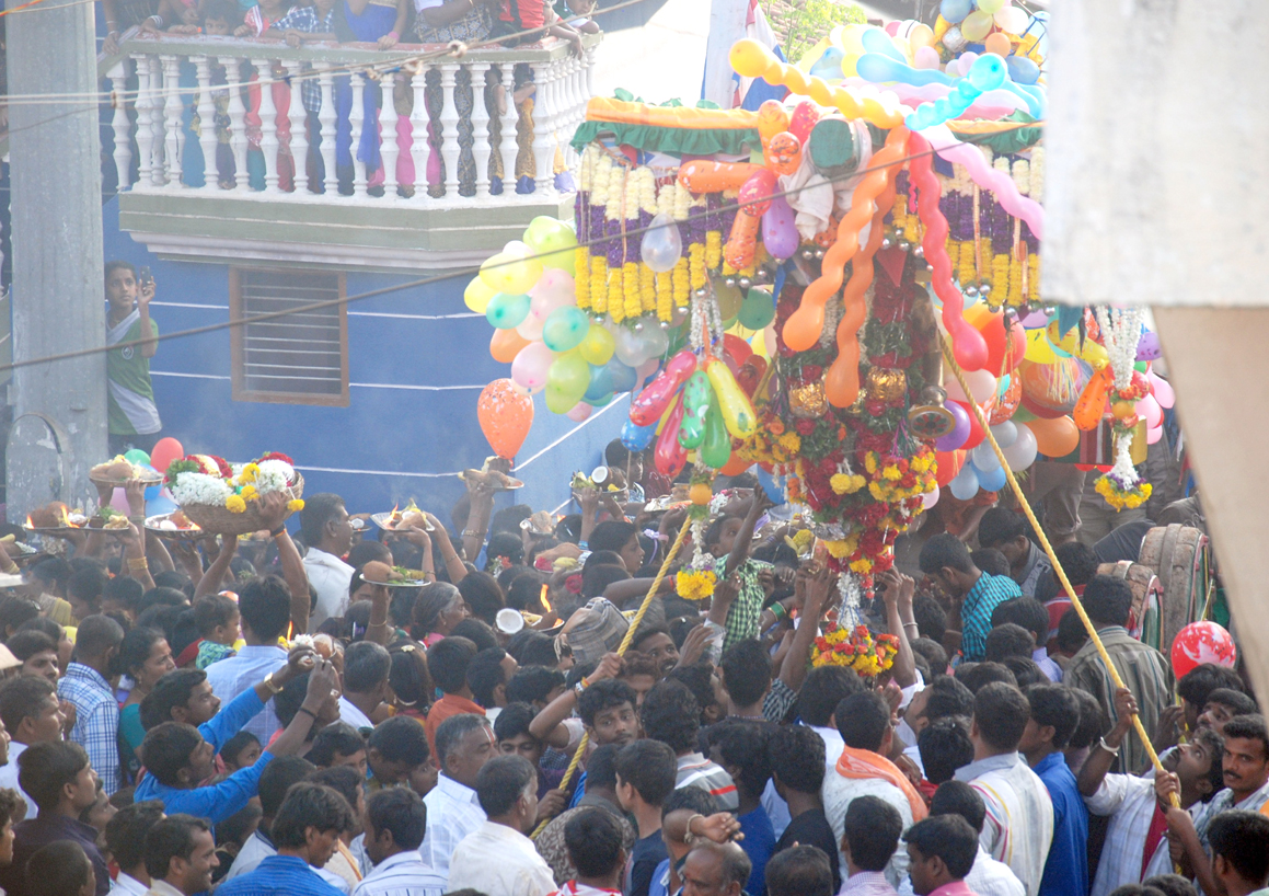ಮಳವಳ್ಳಿ ಪಟ್ಟಣದ ಸಿಡಿರಣ್ಣನ ಸಂಗ್ರಹ ಚಿತ್ರ.