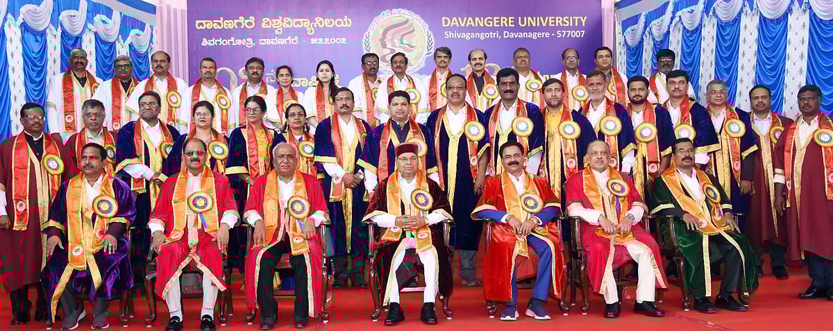 ಕ್ಯಾಂಪಸ್‌ ಆಯ್ಕೆಗೆ ಸೀಮಿತ ಆಗಬೇಡಿ: ರಾಜ್ಯಪಾಲ ಥಾವರಚಂದ್‌ ಗೆಹಲೋತ್‌ ಸಲಹೆ