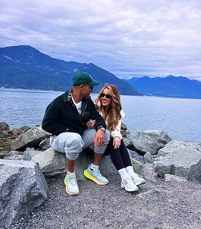 ಶಿಖರ್‌ ಹಾಗೂ ಸೋಫಿ ಫೆಬ್ರುವರಿಯಲ್ಲಿ ಹಸಮಣೆ ಏರಲಿದ್ದಾರೆ. 