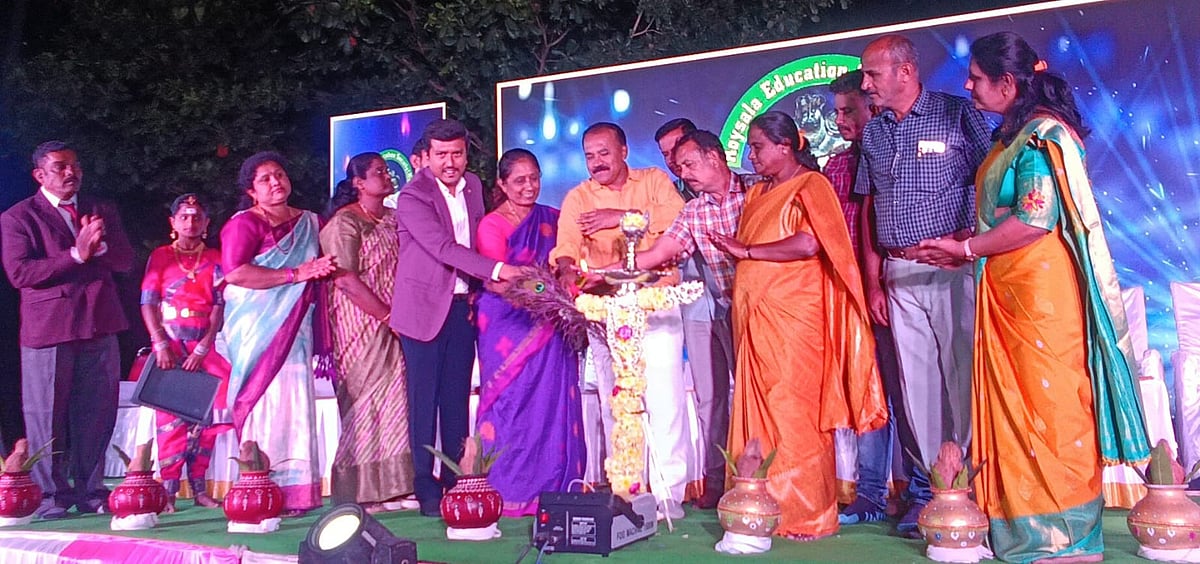 ಅಂಕಗಳ ಆಧಾರಿತ  ಶಿಕ್ಷಣದಿಂದ ಒತ್ತಡದಲ್ಲಿ ಮಕ್ಕಳು: ಡಾ.ಯುವರಾಜ್ 