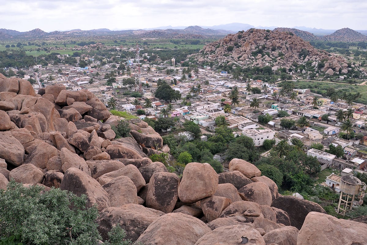ಕೂಡ್ಲಿಗಿ: ವೀರ ವನಿತೆ ಒನಕೆ ಓಬವ್ವಳ ಹುಟ್ಟೂರಲ್ಲಿ ಇಲ್ಲ ಕುರುಹು