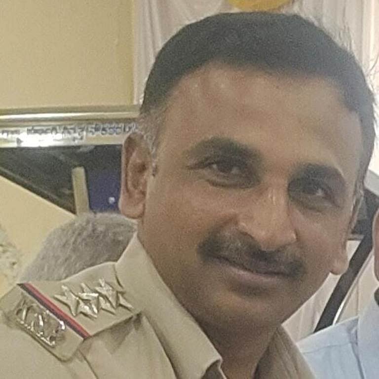 ಎತ್ತಿನ ಬಂಡಿ ನೊಗ ಬಡಿದು ಪಿಎಸೈಗೆ ಗಾಯ