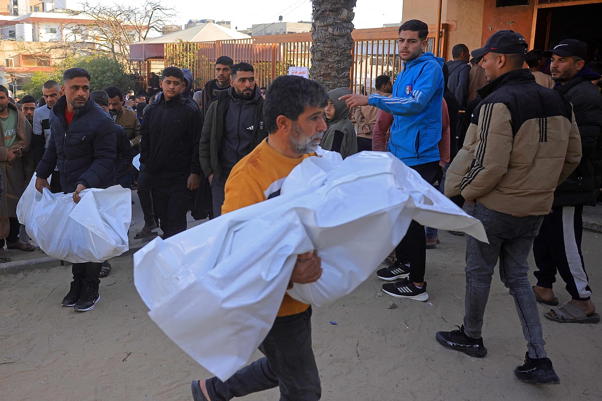 ಗಾಜಾದ ಮೇಲೆ ಇಸ್ರೇಲ್‌ ದಾಳಿ: 30 ಪ್ಯಾಲೆಸ್ಟೀನಿಯನ್ನರ ಹತ್ಯೆ